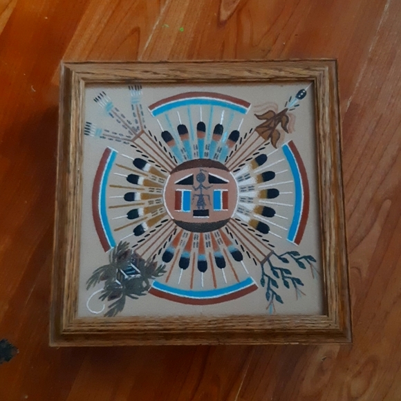 Navajo Healing Circle Sand Painting Sacred Stone and Herb Box - Picture 2 of 8